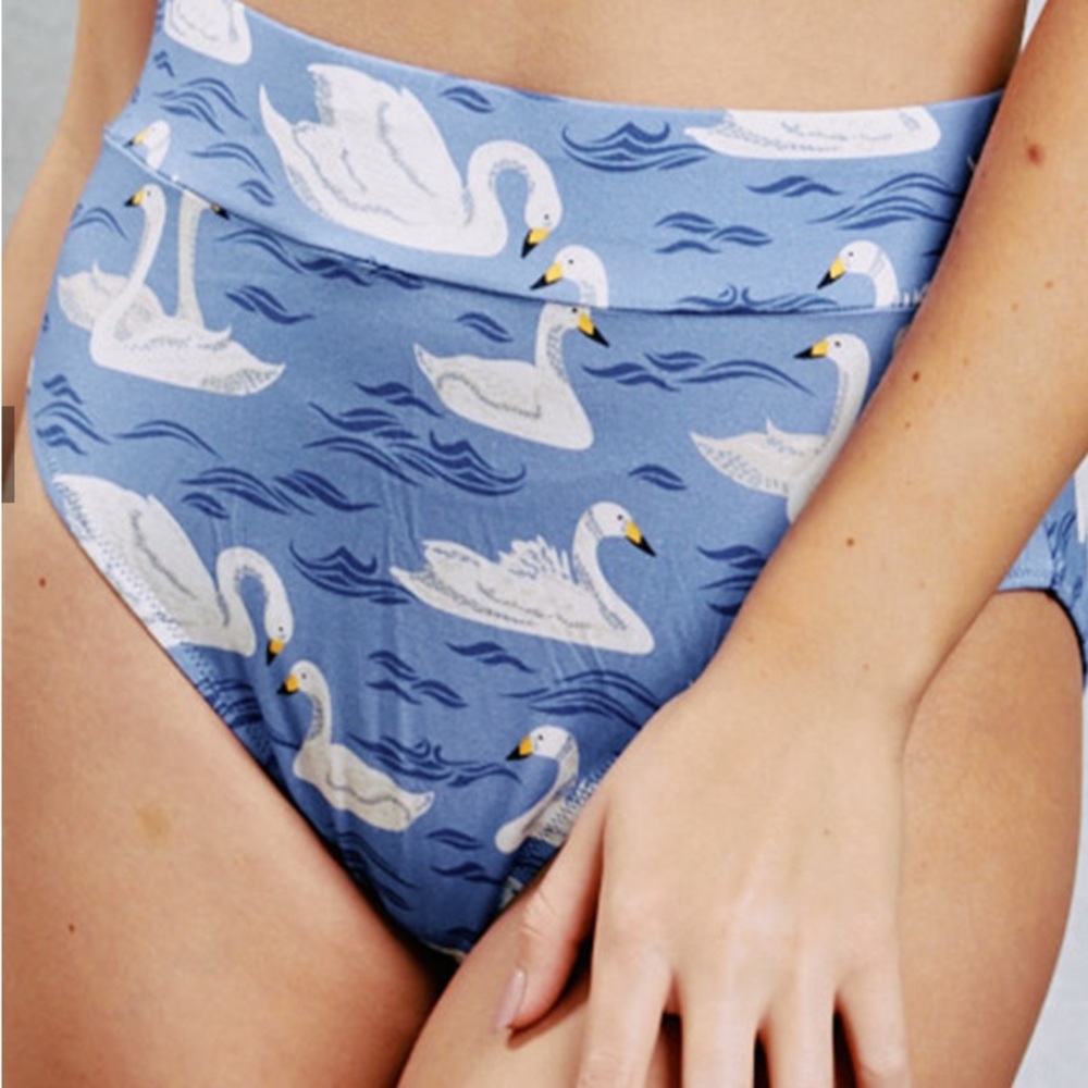 Kilo Brava Swimming Swans Print Panties/Briefs NWT